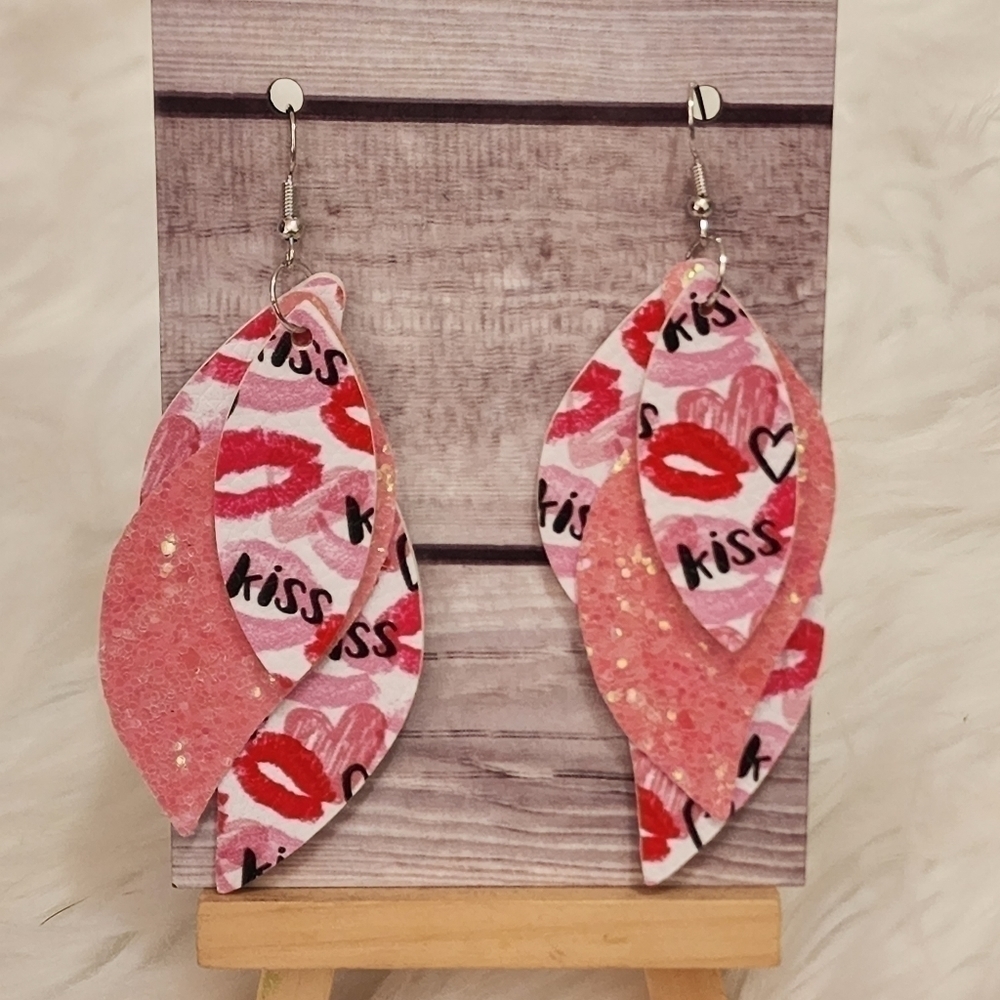 Kiss Valentine Earrings , Lip Earrings -   Handmade